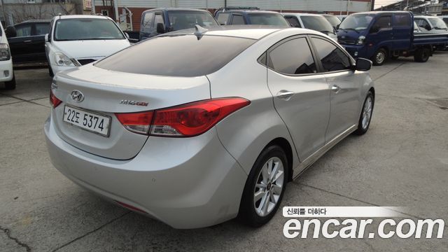 Hyundai AVANTE 2012 — photo 4