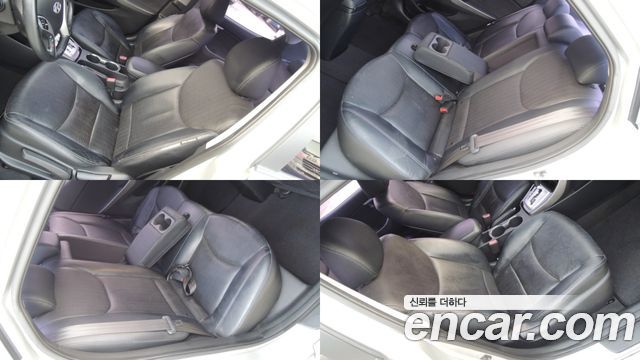 Hyundai AVANTE 2012 — photo 14