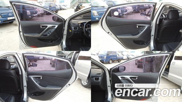 Hyundai AVANTE 2012 — photo 16