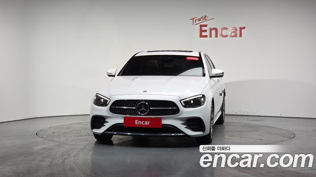 Mercedes-Benz E-Class 2021 — photo 3