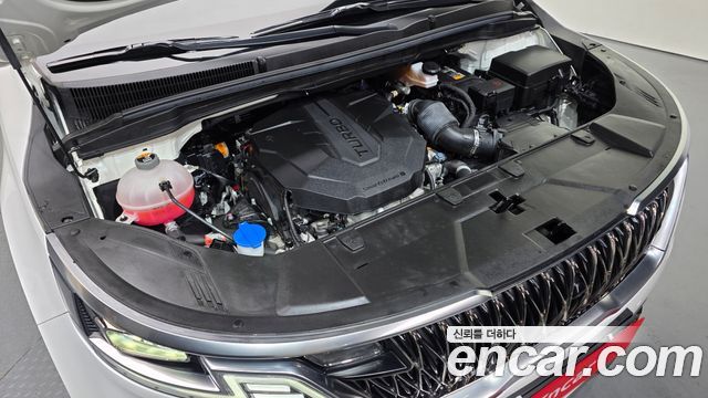 Kia Canival 2021 — photo 6