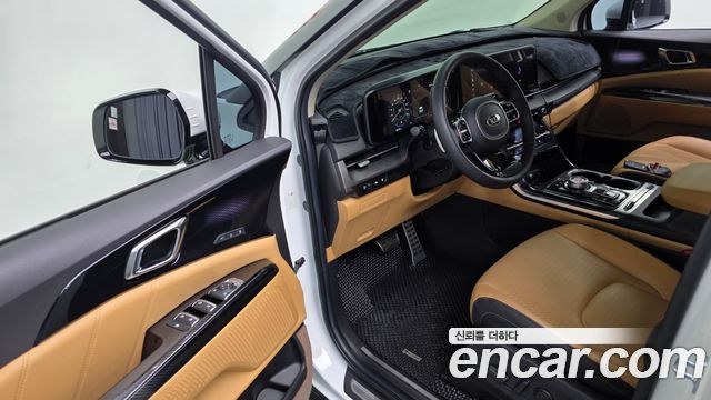 Kia Canival 2021 — photo 11