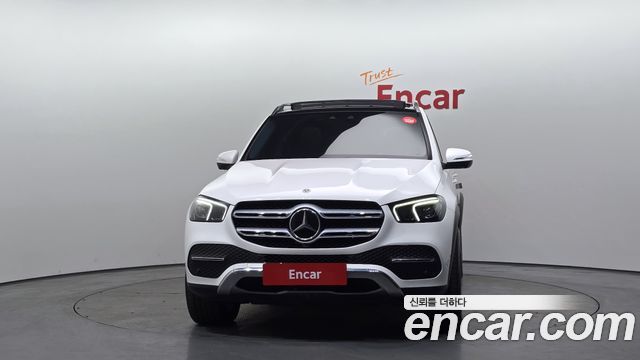 Mercedes-Benz GLE-Class 2022 — photo 3