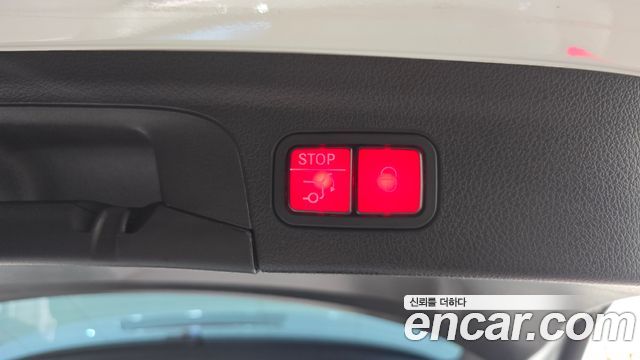 Mercedes-Benz GLE-Class 2022 — photo 20
