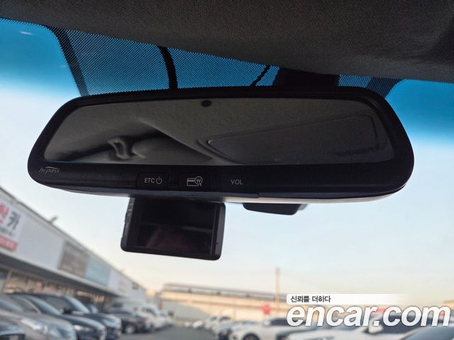 Kia K3 2021 — photo 16