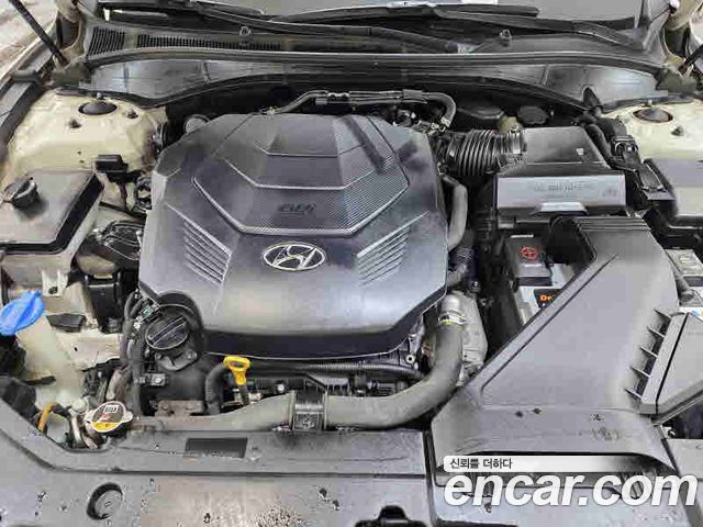 Hyundai Grandeur 2017 — photo 17