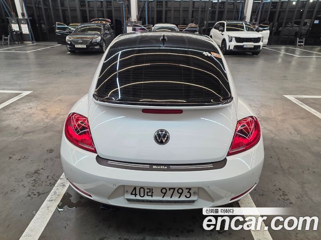 Volkswagen Beatle 2014 — photo 4