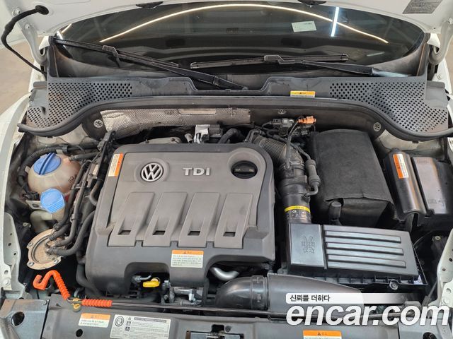 Volkswagen Beatle 2014 — photo 6