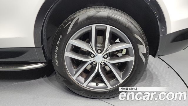 Land Rover Discovery Sport 2025 — photo 5