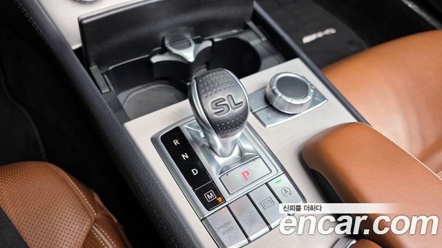 Mercedes-Benz SL-Class 2019 — photo 9