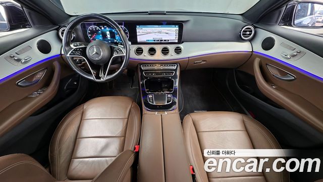 Mercedes-Benz E-Class 2021 — photo 7