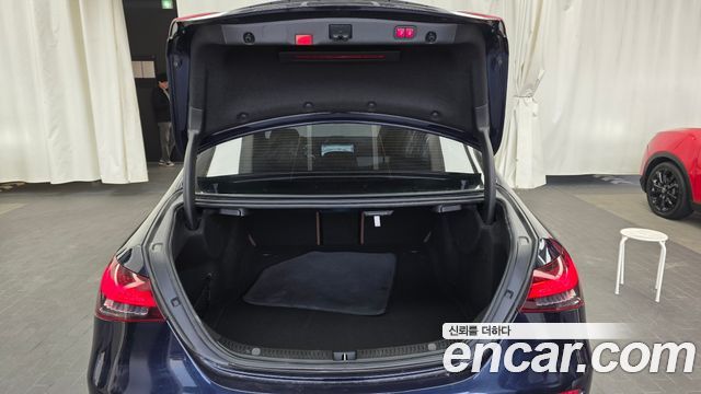 Mercedes-Benz E-Class 2021 — photo 20