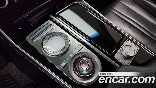 Genesis GV80 2020 — photo 9