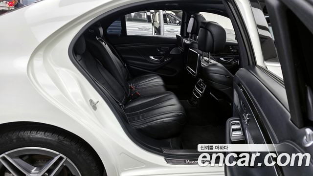 Mercedes-Benz S-Class 2015 — photo 12