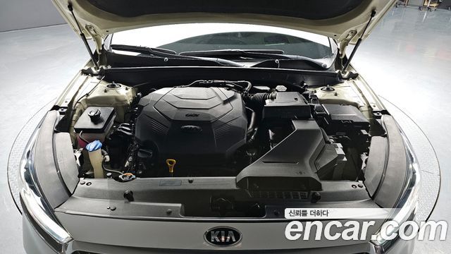 Kia K7 2016 — photo 6