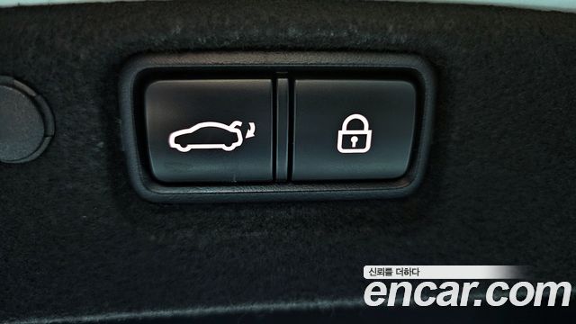 Kia K7 2016 — photo 17