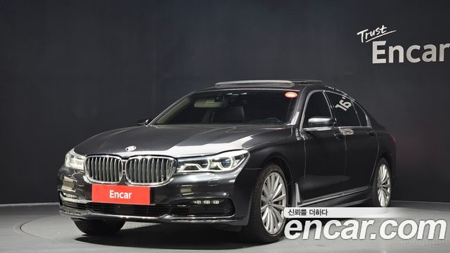 BMW 7-Series 2016 — photo 1