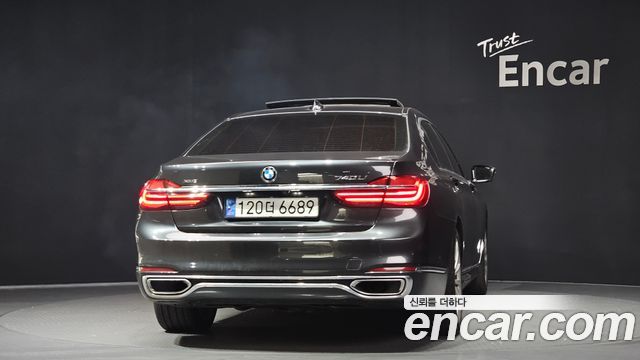 BMW 7-Series 2016 — photo 4