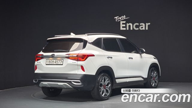 Kia Seltos 2020 — photo 2