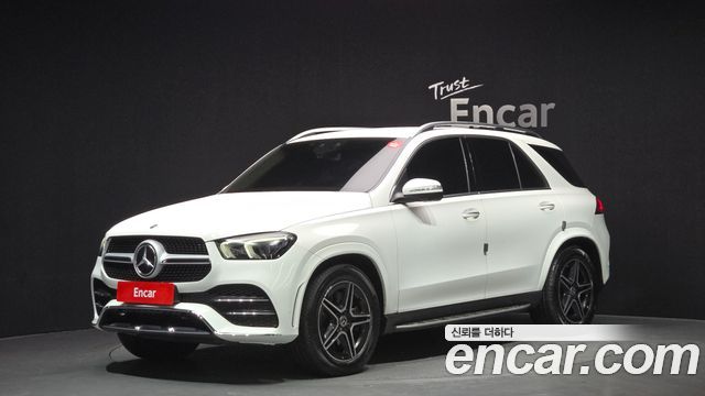 Mercedes-Benz GLE-Class 2019 — photo 1