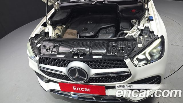 Mercedes-Benz GLE-Class 2019 — photo 6