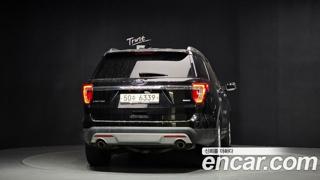 Ford Explorer 2017 — photo 4