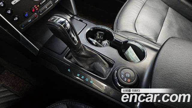 Ford Explorer 2017 — photo 9