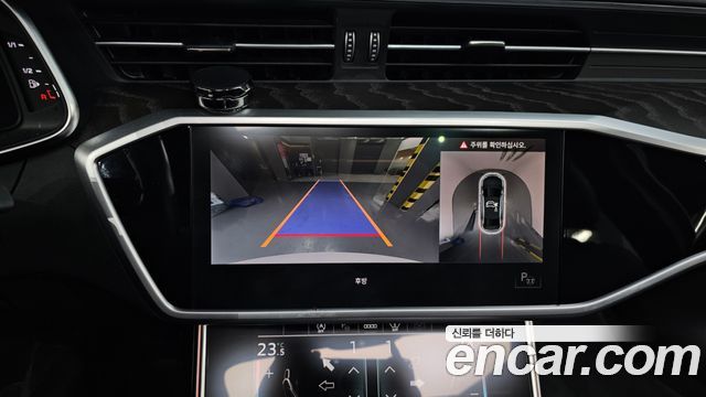 Audi A6 2022 — photo 15
