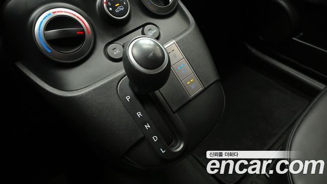 Hyundai Casper 2023 — photo 9