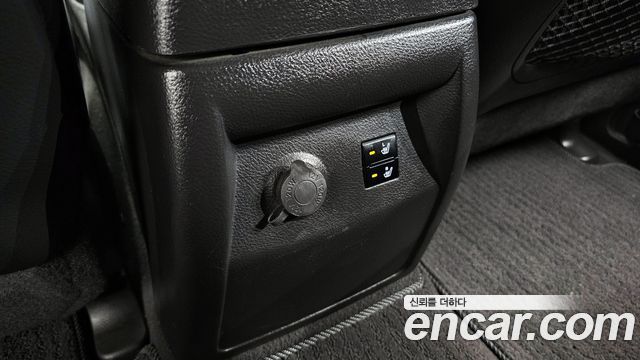 Hyundai Santafe 2011 — photo 18