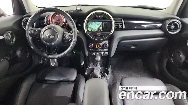 Mini Cooper 2016 — photo 7