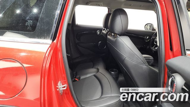 Mini Cooper 2016 — photo 12