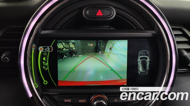 Mini Cooper 2016 — photo 17