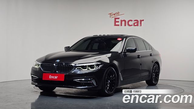 BMW 5-Series 2020 — photo 1
