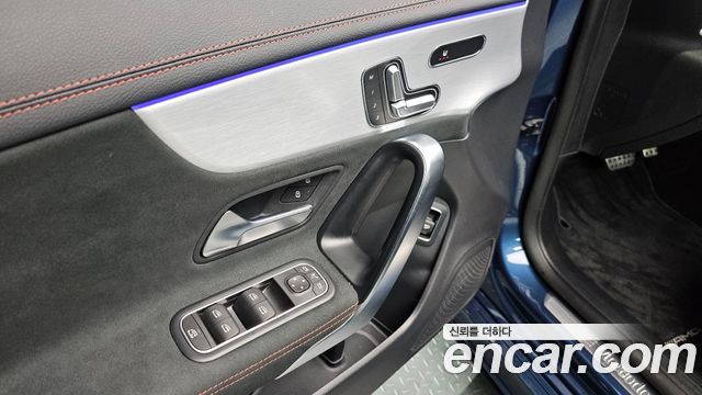 Mercedes-Benz CLA-Class 2021 — photo 16