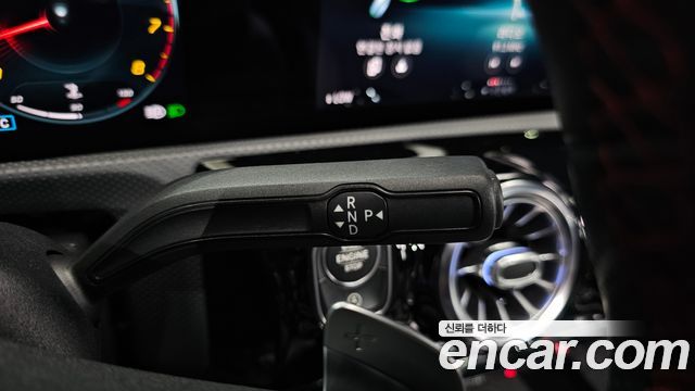 Mercedes-Benz CLA-Class 2021 — photo 18