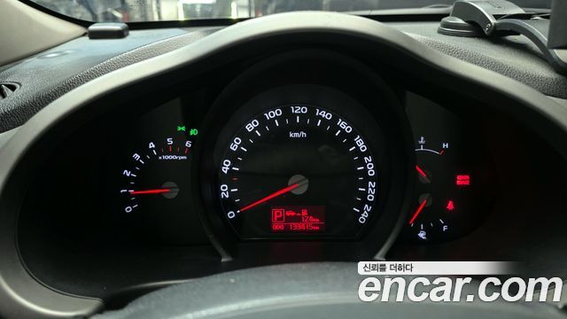Kia Sportage 2016 — photo 8