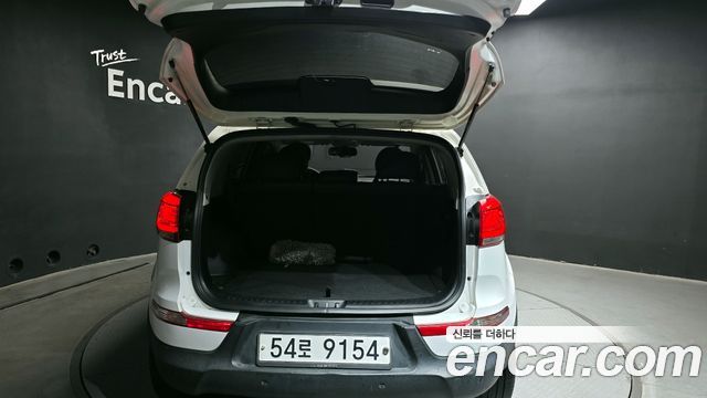 Kia Sportage 2016 — photo 20