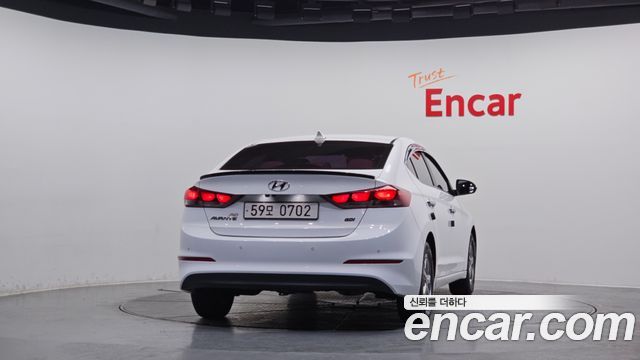 Hyundai AVANTE 2016 — photo 4