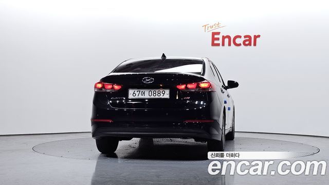 Hyundai AVANTE 2016 — photo 4