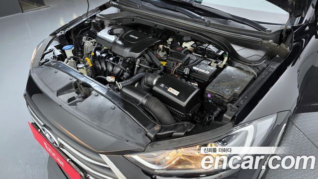 Hyundai AVANTE 2016 — photo 6