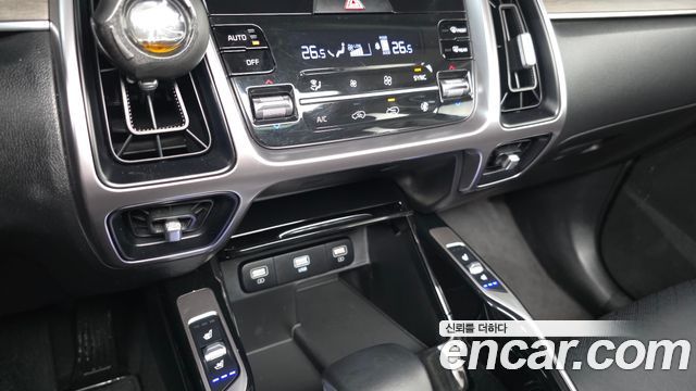 Kia Sorento 2021 — photo 16