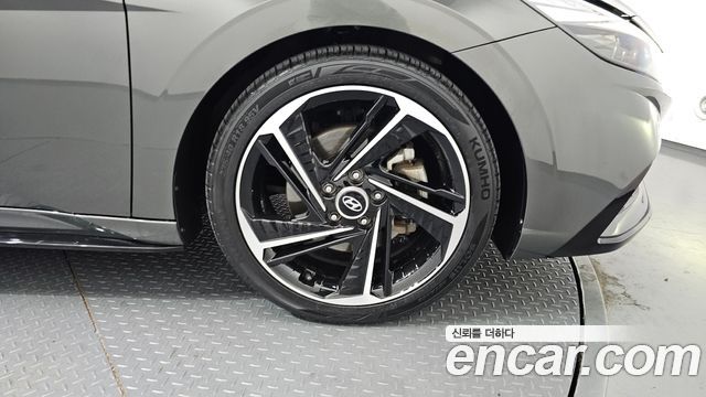 Hyundai AVANTE 2022 — photo 5