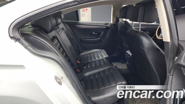 Volkswagen CC 2016 — photo 12