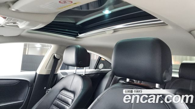 Volkswagen CC 2016 — photo 19