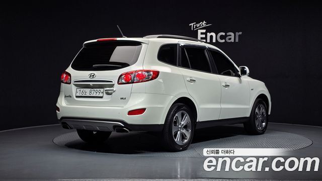 Hyundai Santafe 2012 — photo 2