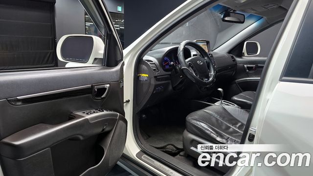 Hyundai Santafe 2012 — photo 11