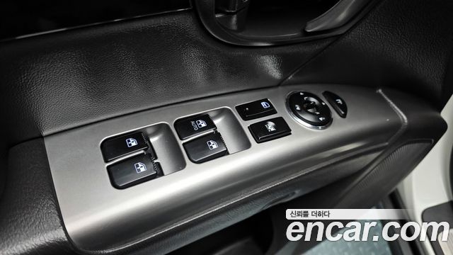 Hyundai Santafe 2012 — photo 18