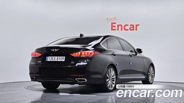 Genesis G80 2017 — photo 2