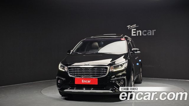 Kia Canival 2019 — photo 3